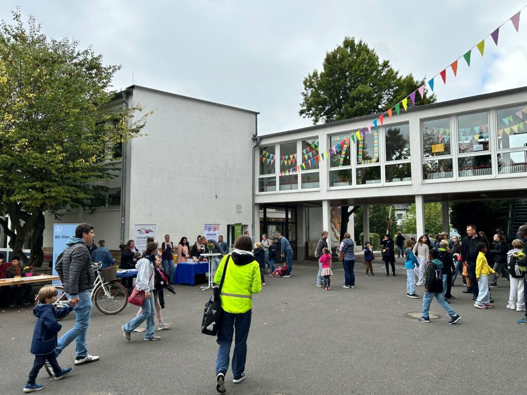 Tag Der Offenen T r 26 09 2026 Amos Comenius Gymnasium Bonn
